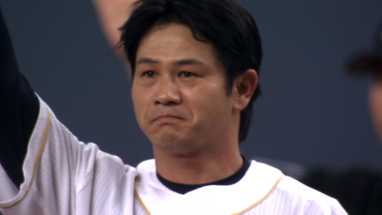 【プロ野球パ】谷、現役最終打席をヒットで飾る！同期・佐竹コーチは思わず感涙… 2015/10/03 Bs-H