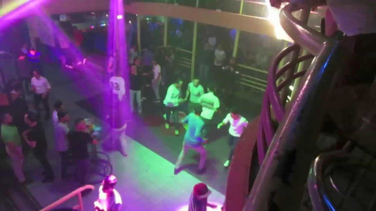 domingo 26 de noviembre 2017 en la avispa disco bar teca
