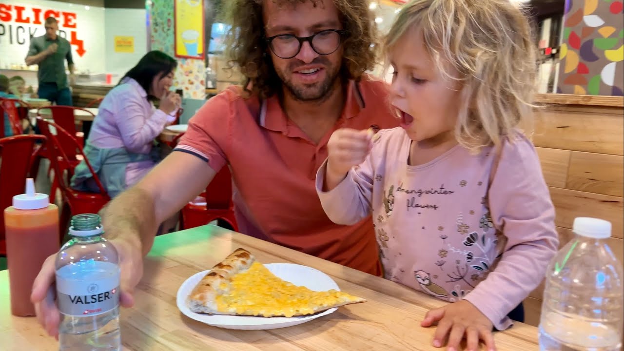 #1 AMERICAN PIZZA on Madison Wisconsin State Street 🇺🇸Madison Children’s Museum