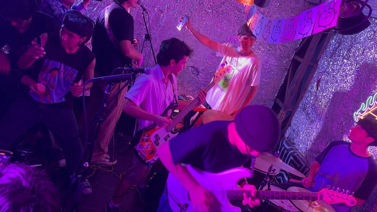 ANTIBI&Oacute;TICOS - VOMITAR