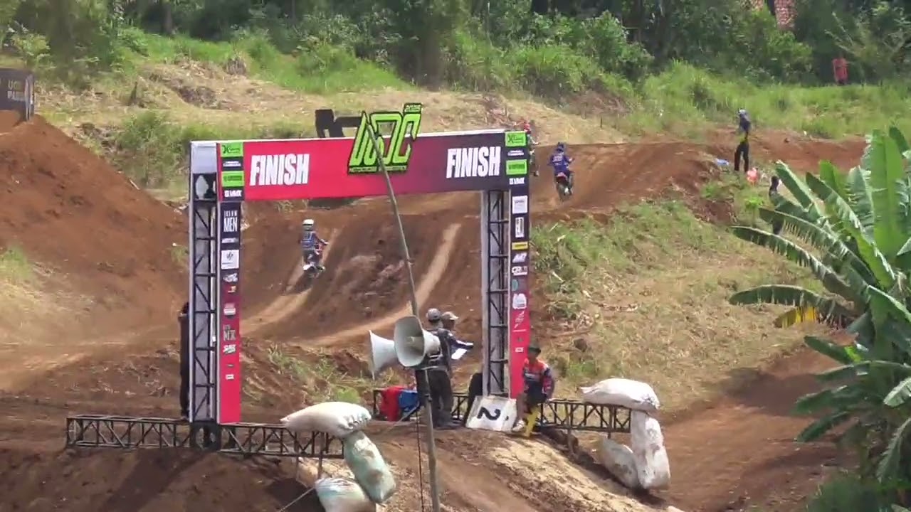 Klas mx65cc 11tahun / motocros mesin rumput tanding sama mesin 65cc