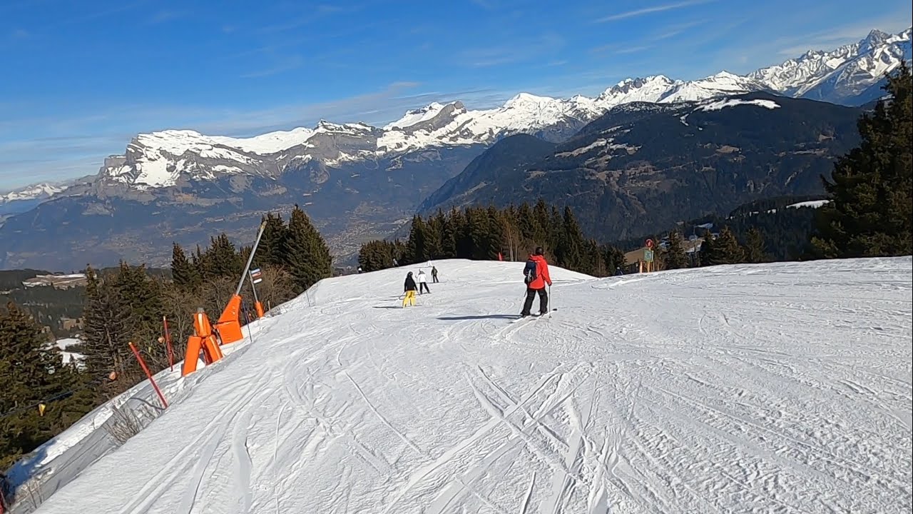Skiing Blue Clementines with Fall at Megève Ski Resort GoPro HD POV February 2024