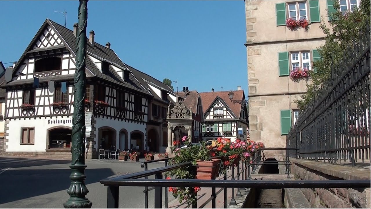 La ville de Boersch, autour de la place de la mairie