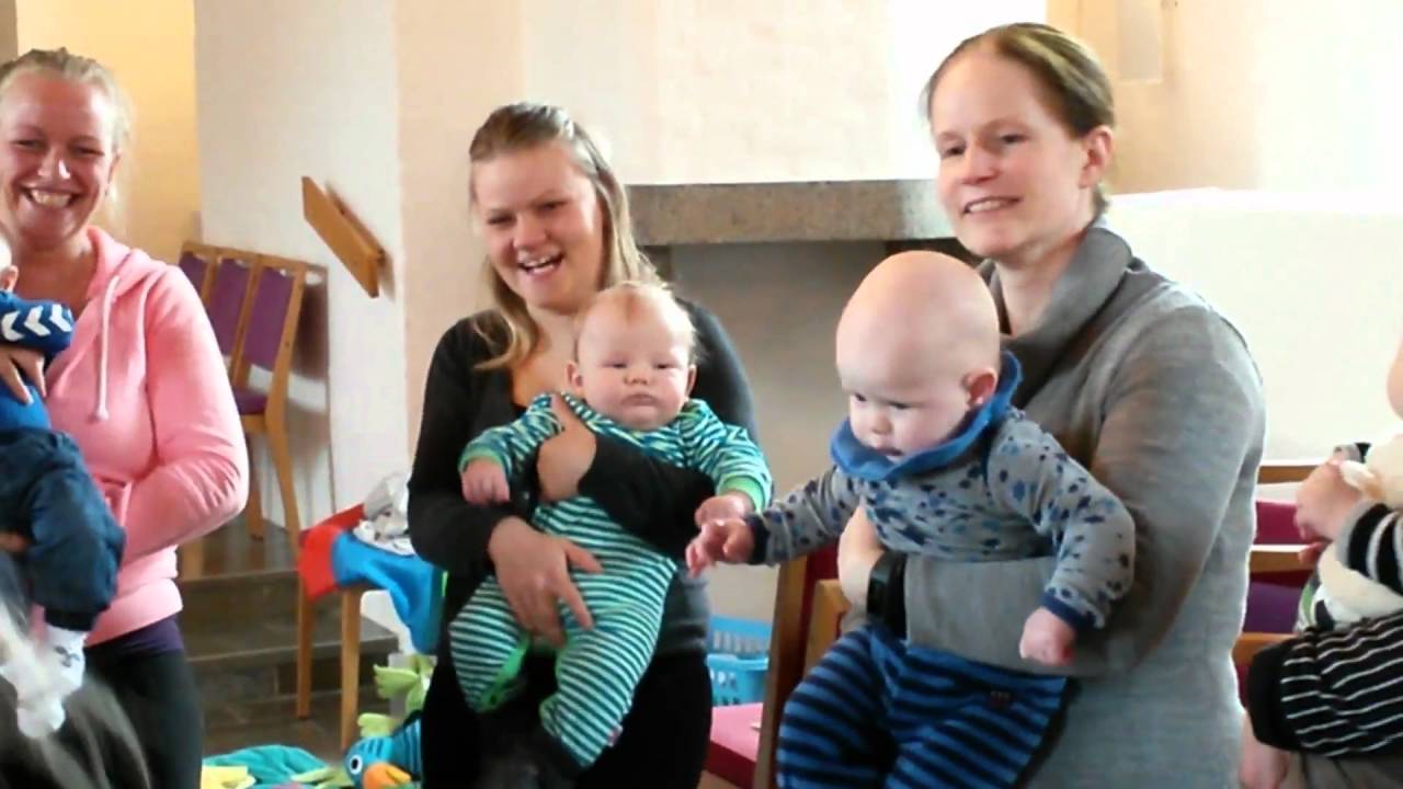 babysalmesang i Engesvang Kirke
