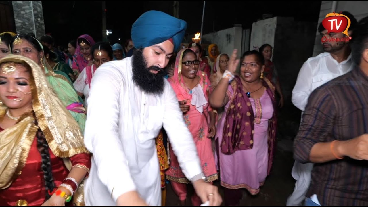 ਨਿਮ ਨੂੰ ਲੱਗਣ ਪਤਾਸੇ ਵੇਹੜੇ ਸ਼ੜੇਆਂ ਦੇ Funny Gidha Teeyan Talwan Soni Samrala Satveer Kirat Chankata Tv