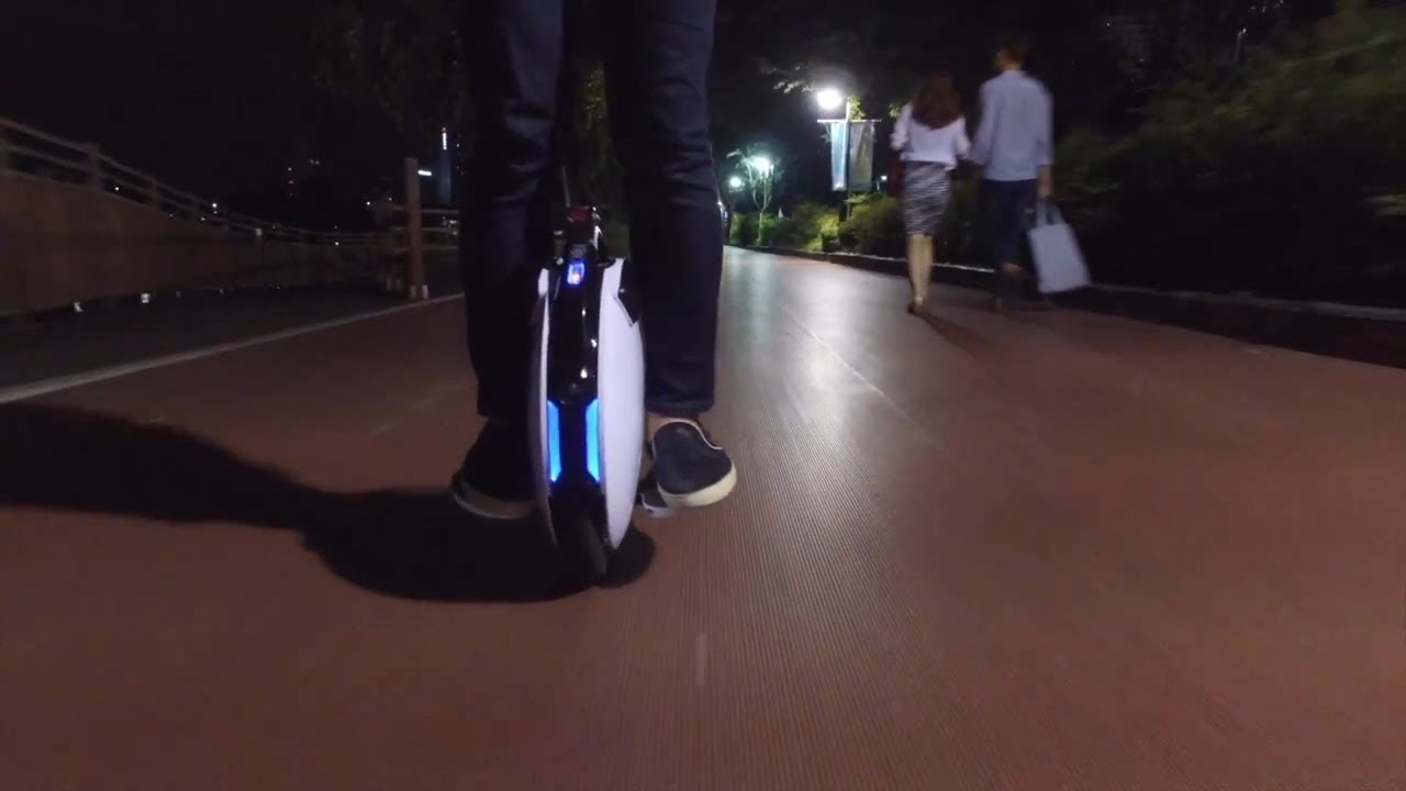 NIGHT RIDING BY INMOTION V5F | Electric Unicycle | Self-Balance Scooter Monowheel