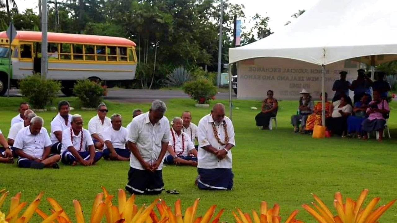 Fa'ata'ita'iga ole Ifoga o tu & Aga Samoa ile Aumalaga a faamasino mai Niu Sila.