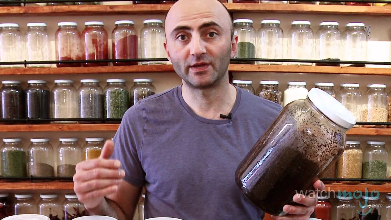 How to Replace Salt with Herbs and Spices