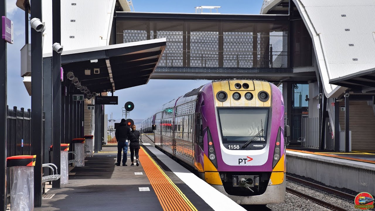 First Day of Trains at Cobblebank Station - V/Line Regional