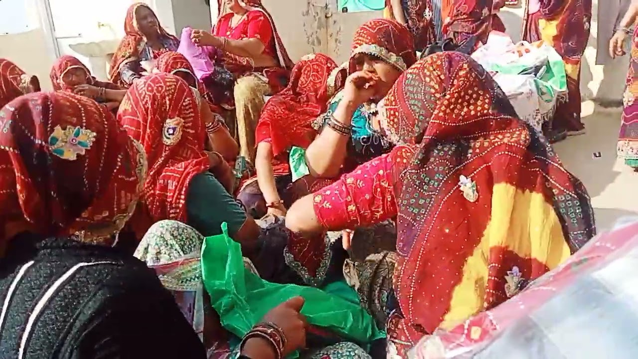 बहुत शानदार गीत