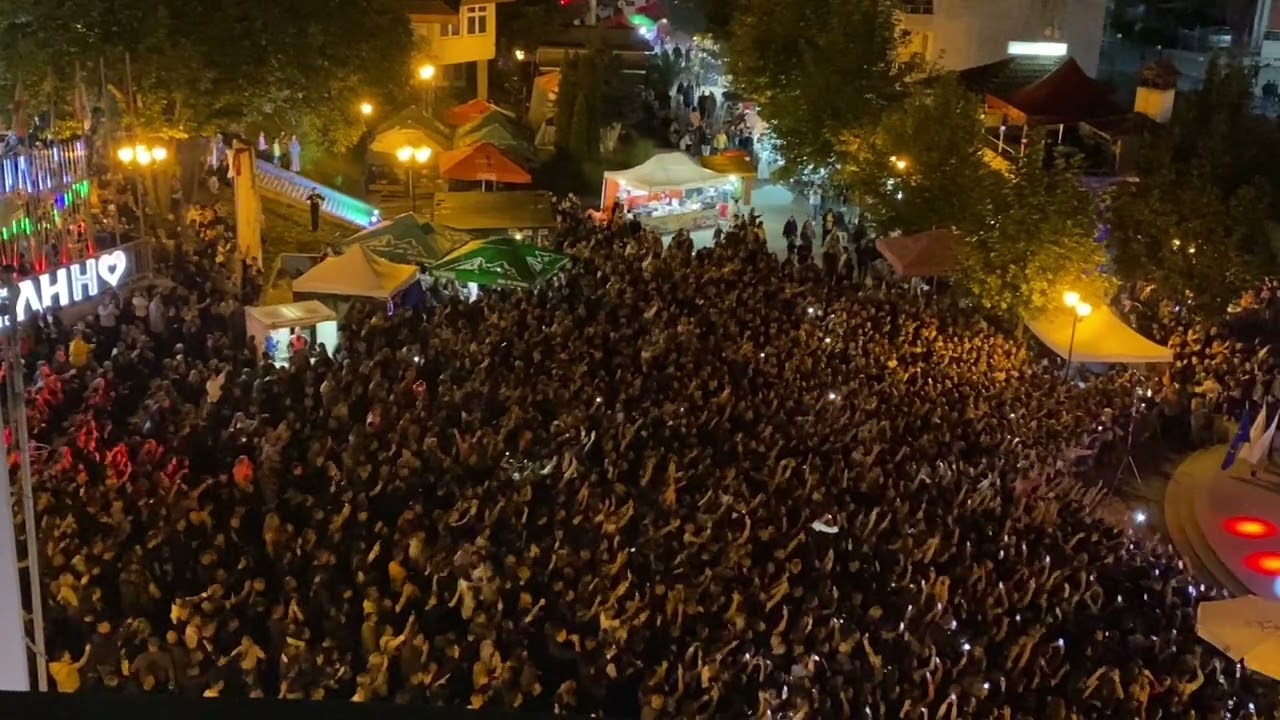 Азис разтресе Неделино