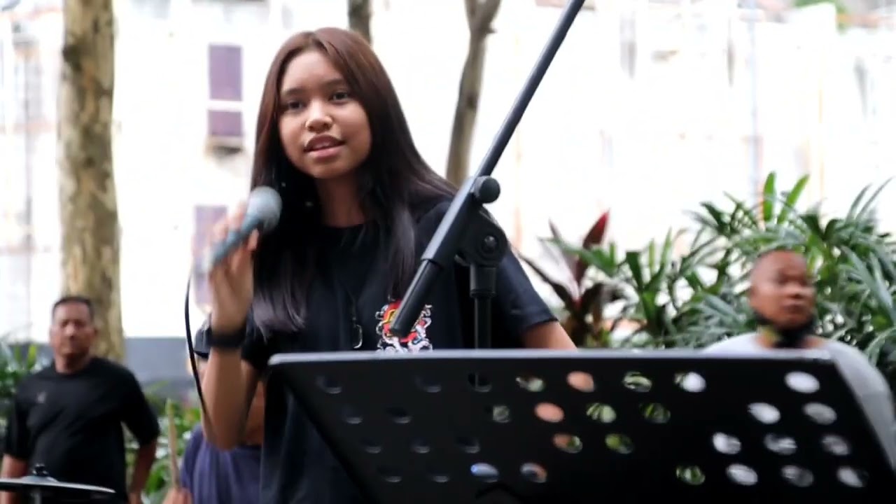 Nurul Iman Bersama Sifu Bob menghiburkan Peminat Di sogo.. Lagu Viral Berpisah Jua...❣️❣️