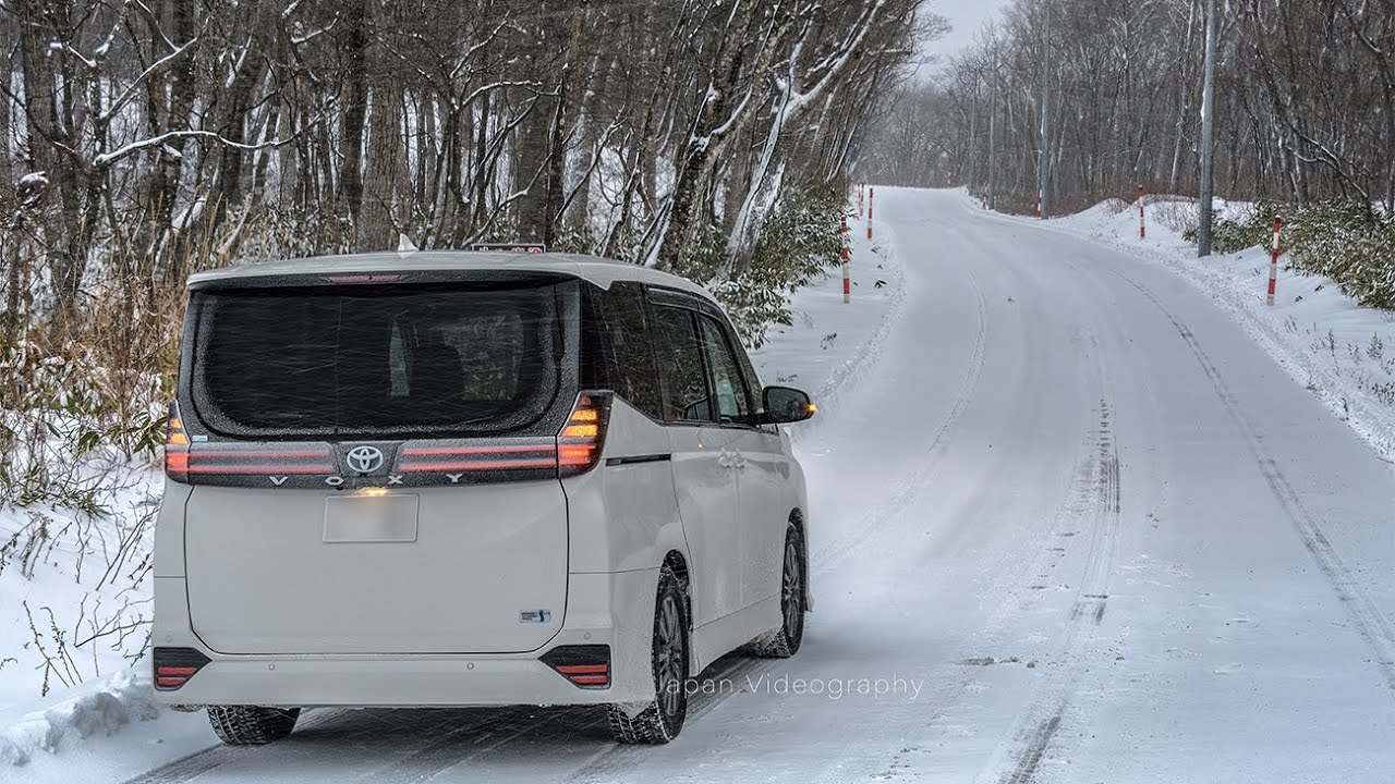 Snow driving at Zao Japan | dashcam | TOYOTA 90 VOXY HYBRID S-Z E-FOUR ZWR95W