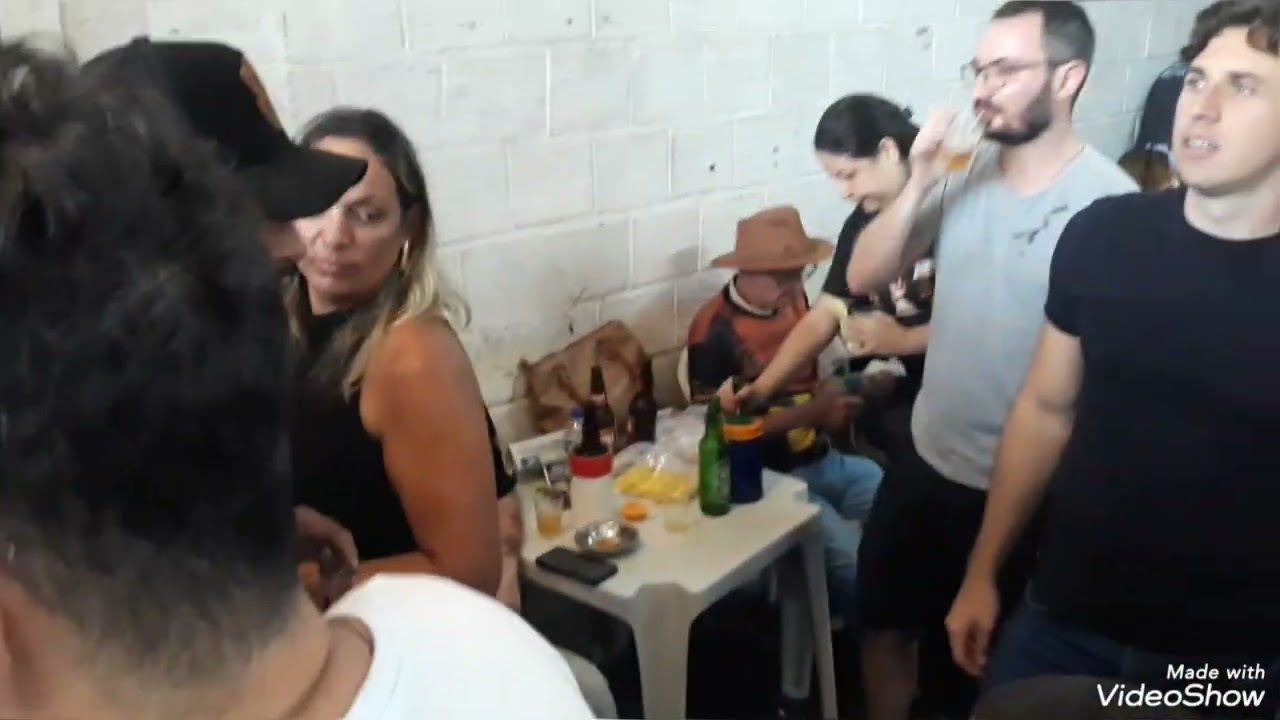 Violeiros no Mercado Novo de BH