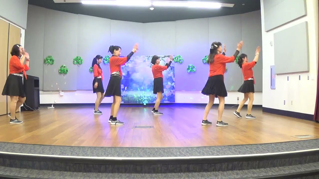Rowdy Irish - Line Dance ( Dance & Teach )  ) - Choreographer : Maria Zapata ( USA ), Feb 2025