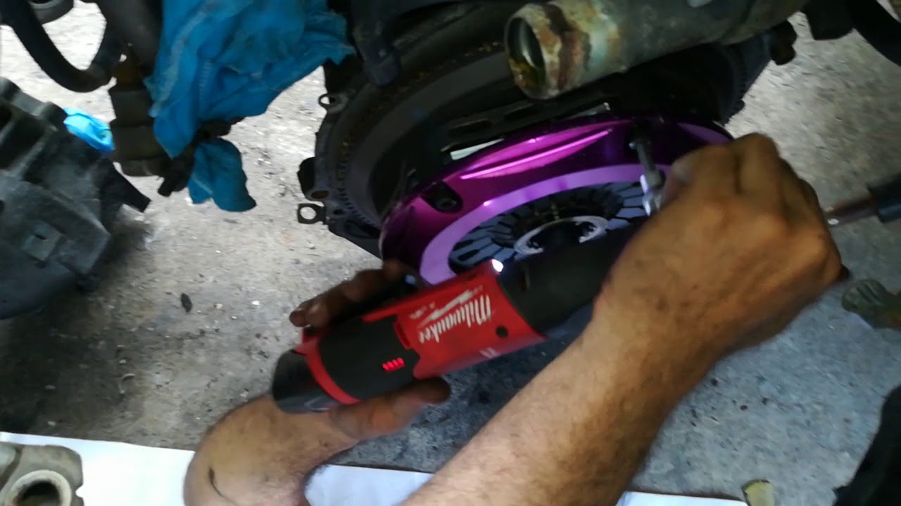 Mounting my Exedy Twin Plate Clutch/ Evolution 6 4g63