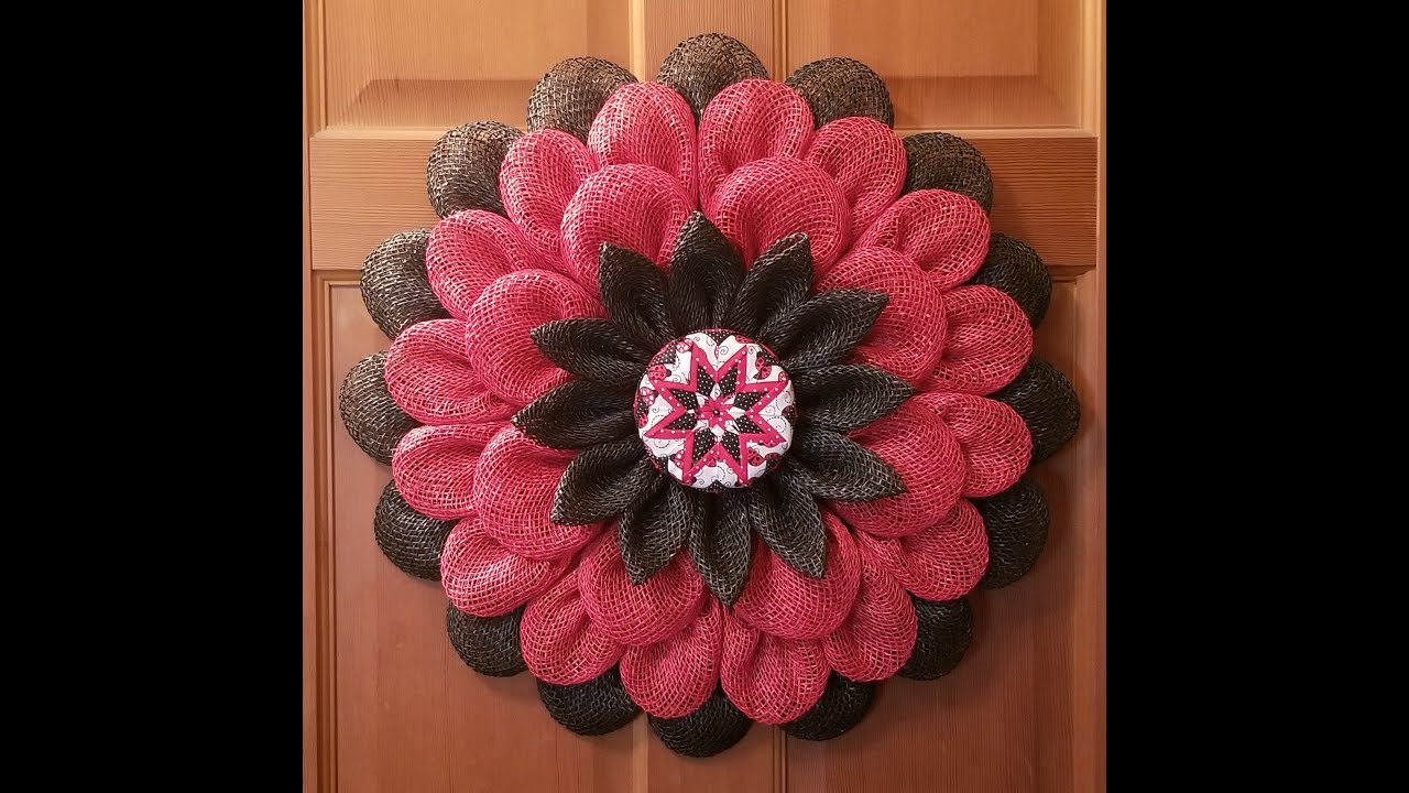 Lolly and Star Trek petals Wreath on a small Unique in the Creek board - 6/2/23