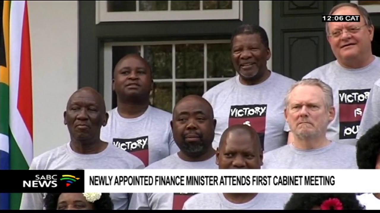 Newly appointed finance minister attends first cabinet meeting