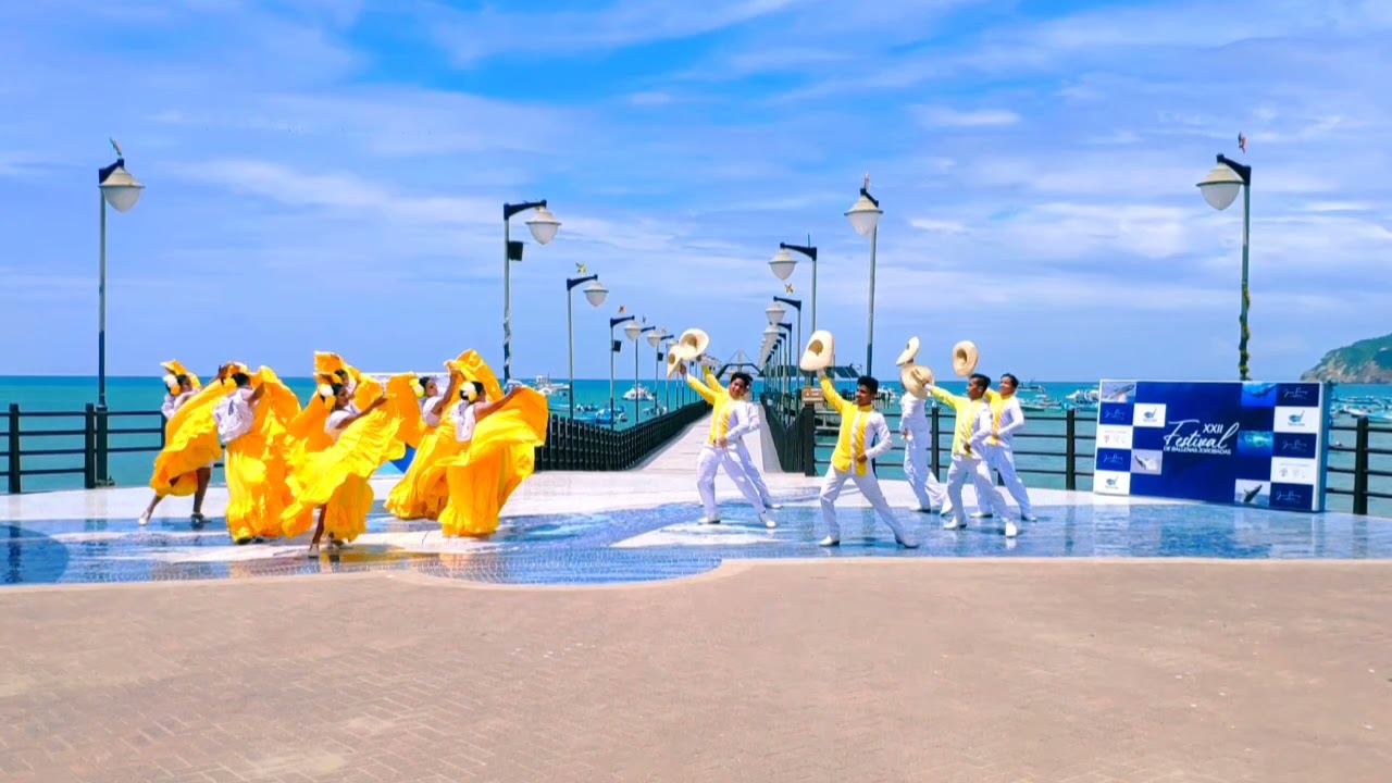 GRUPO DE DANZA FOLCLÓRICA  ROMANCE MANABITA 