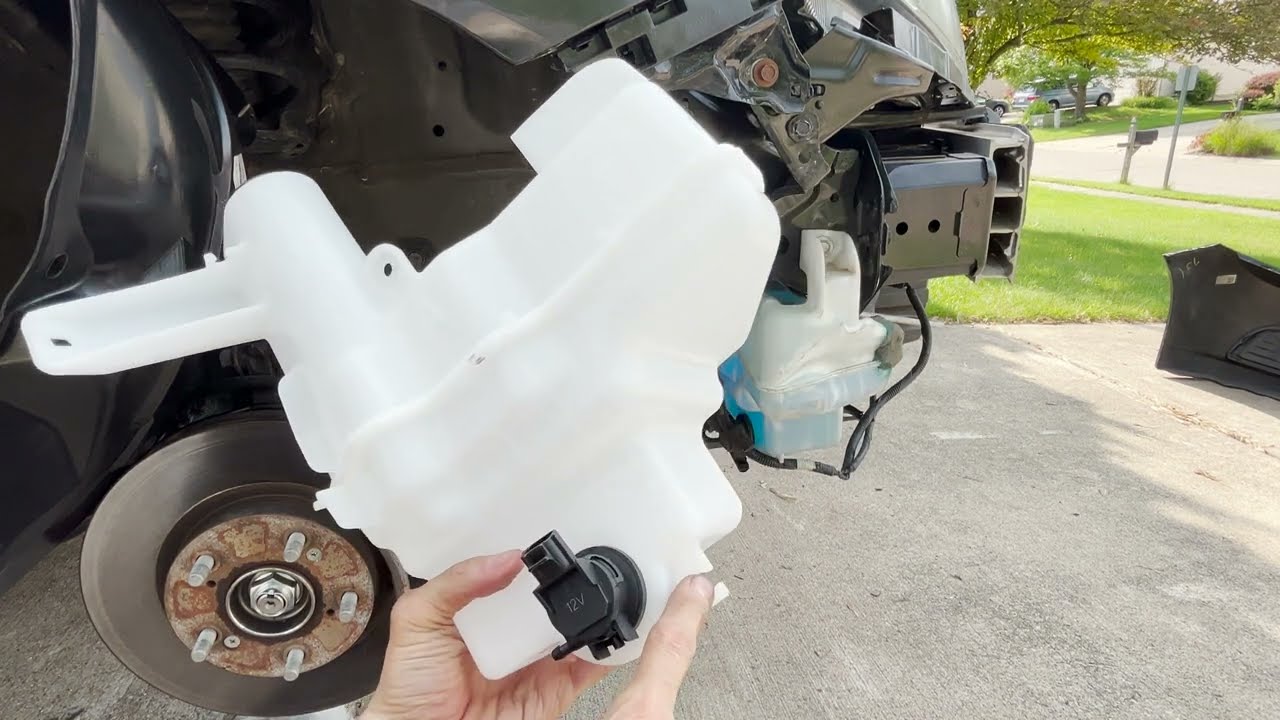 Replace Windshield Fluid Reservoir in a 9th gen Honda Civic (2012 - 2015)