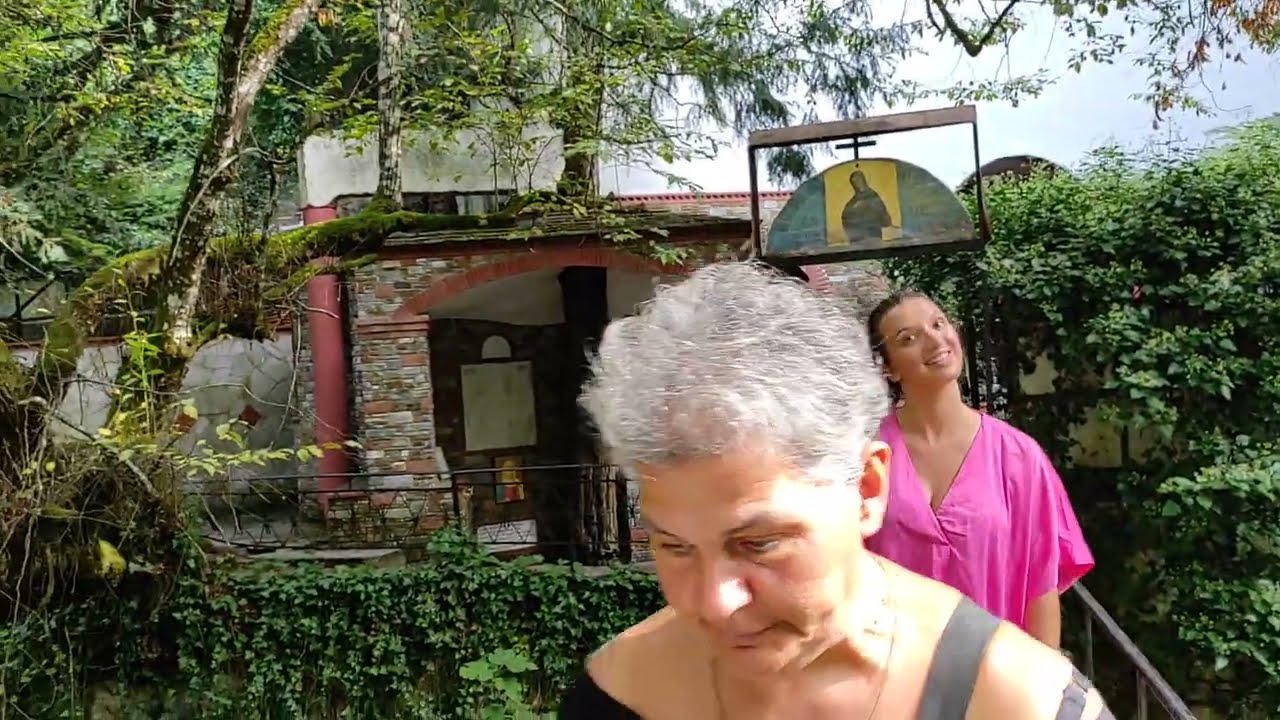 Επίσκεψη και Προσκύνημα στην Αγια Κορη Ολύμπου Βροντου Πιερίας Κατερίνη Το Αγιασμα με τα 169 σκαλι .