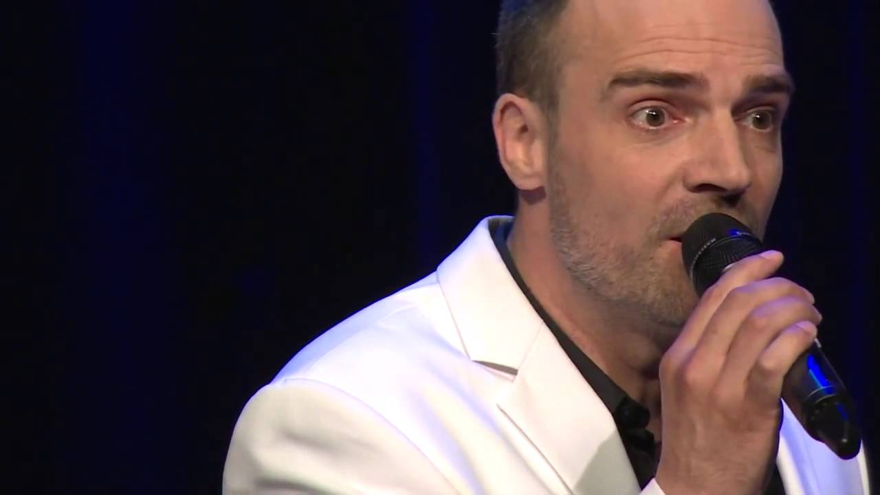 Rolf van Rijsbergen zingt 