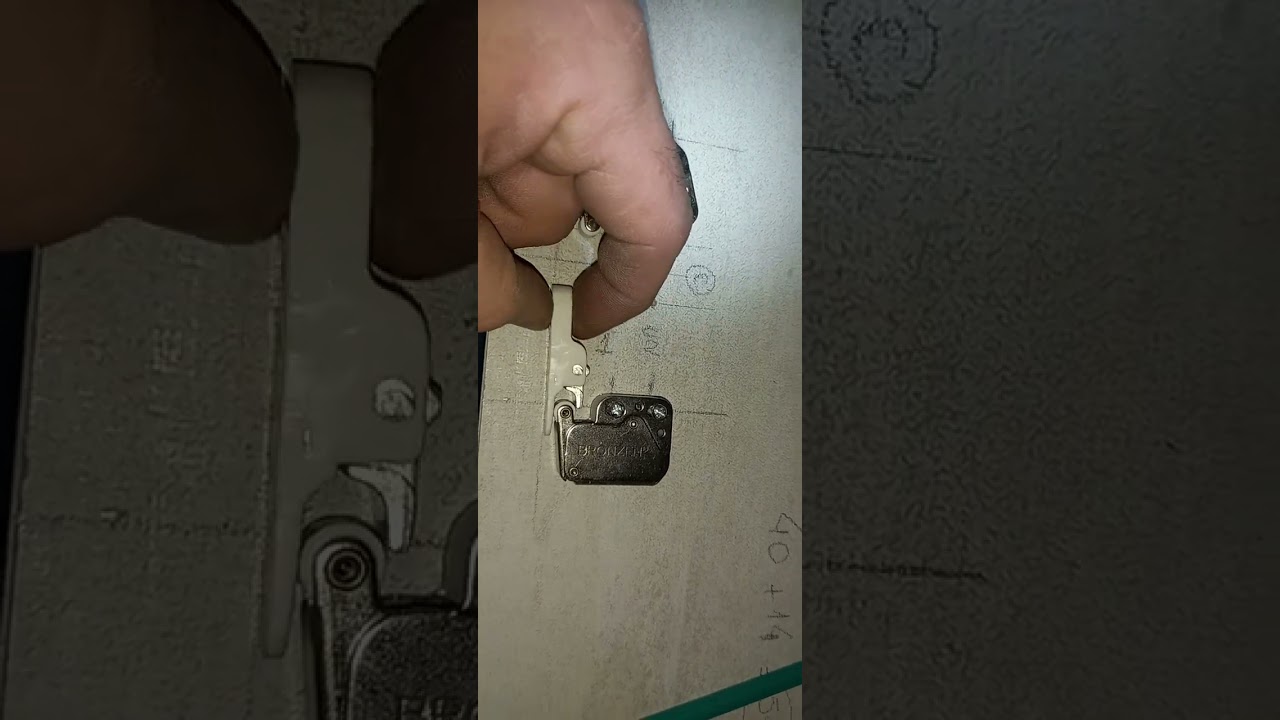 01- instalación del retén mini latch en puertas encastradas