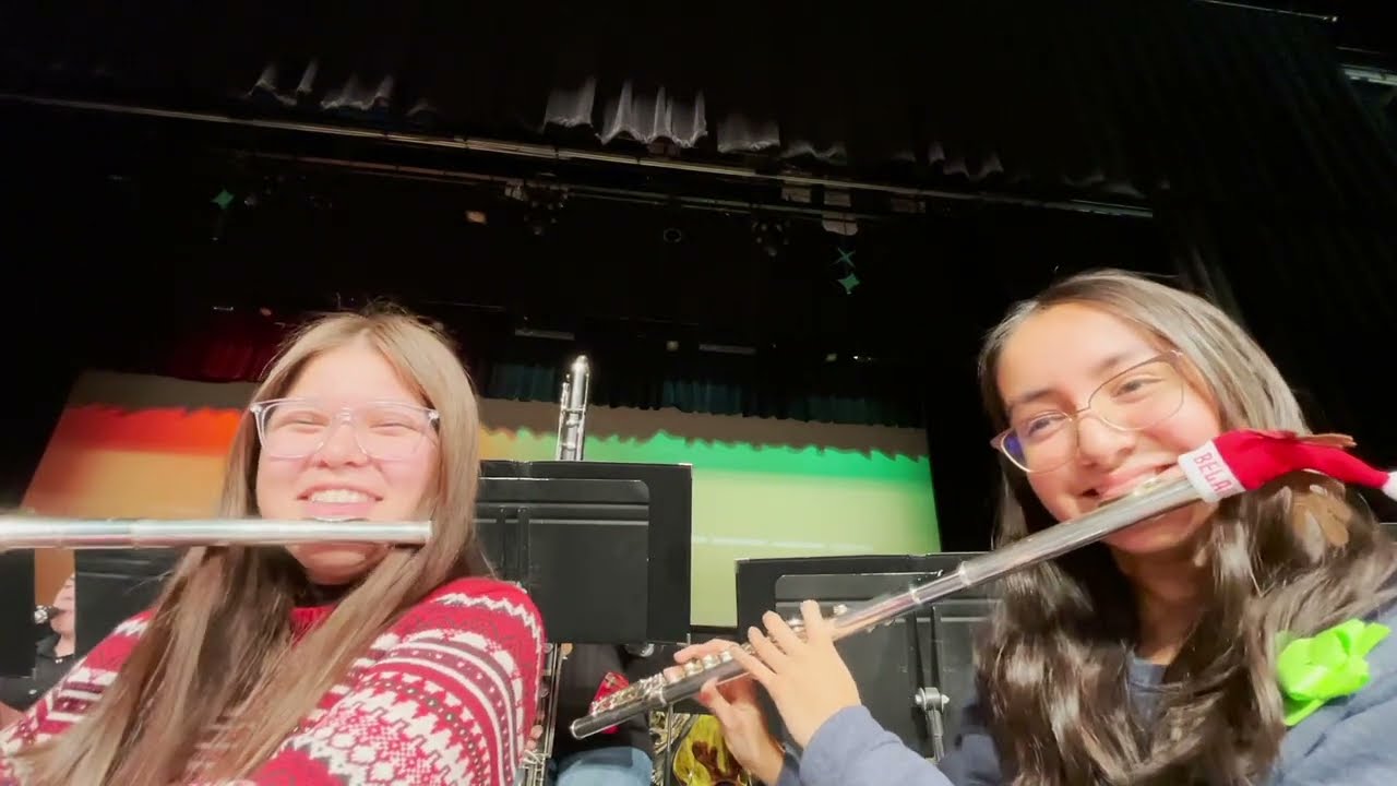 Two flutes play Sleigh Ride