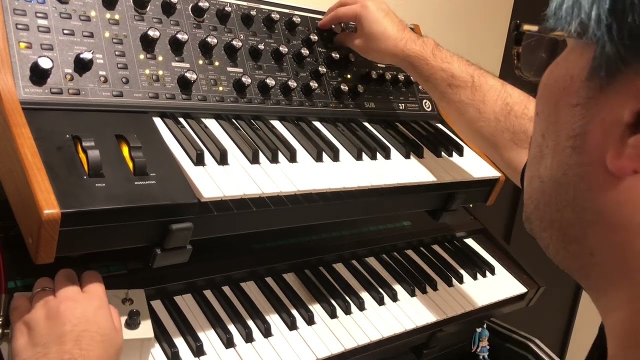Noise Music / MASF OSC03 / Moog Subsequent37