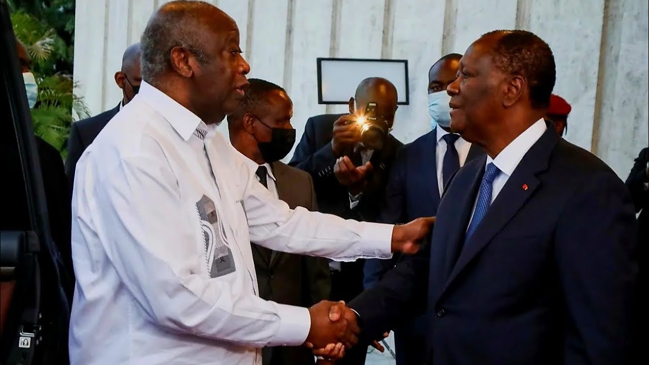 Le pr&eacute;sident Laurent Gbagbo d&eacute;cide d'envoyer Alassane Ouattara en kaba 