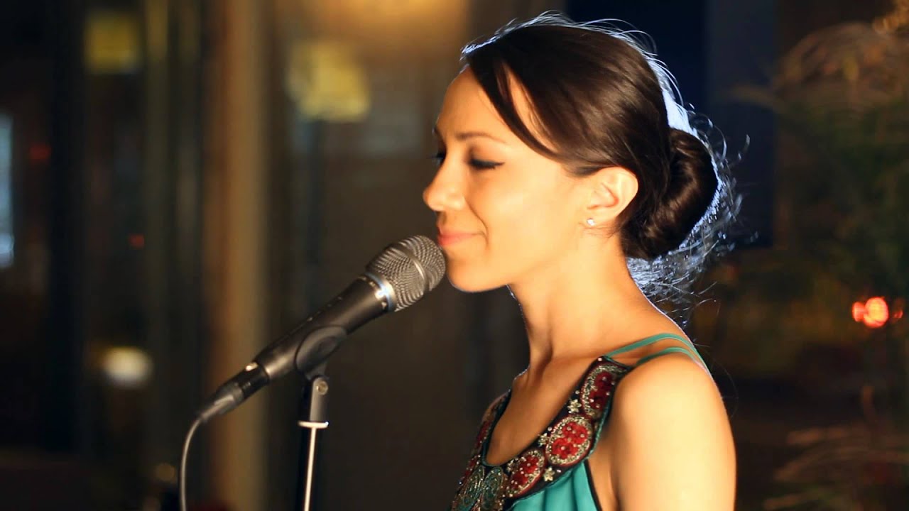 Viorica Pintilie - I love the way you're breaking my heart @ Gaudi Bistro