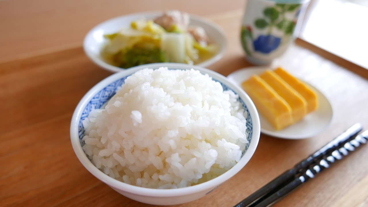 鶏と白菜の香味蒸し　舞茸とベーコンのクリーム煮
