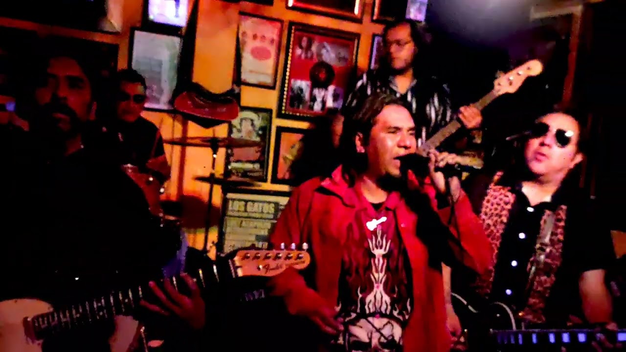 Quién imaginaba.- CALLES OSCURAS #charlyrocktv #carloshyperdj #rock #rockmexicano #rockmexico