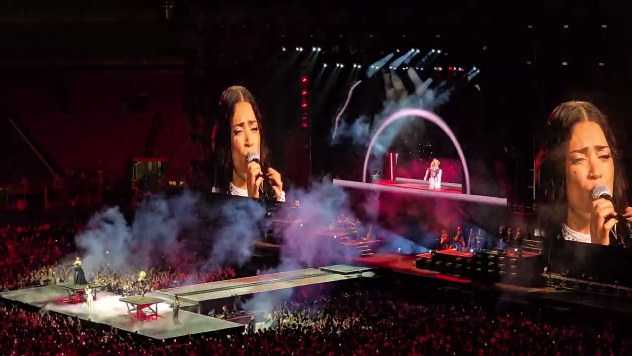 Elodie : Dimenticarsi alle 7 @San siro 2025