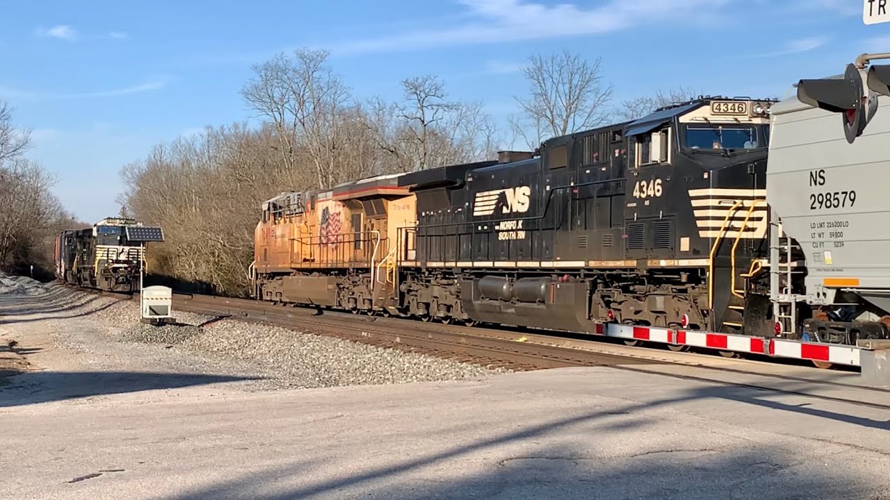 Ever Seen This Many Rail Cars Without Graffiti?  Train Waits 4 Train To Pass & Then Passes 3rd Train