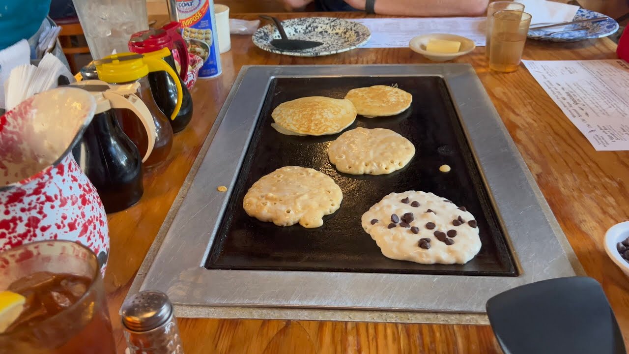 Old Spanish Sugar Mill Restaurant | Making Pancakes on the Tableside Griddles | De Leon Springs, FL