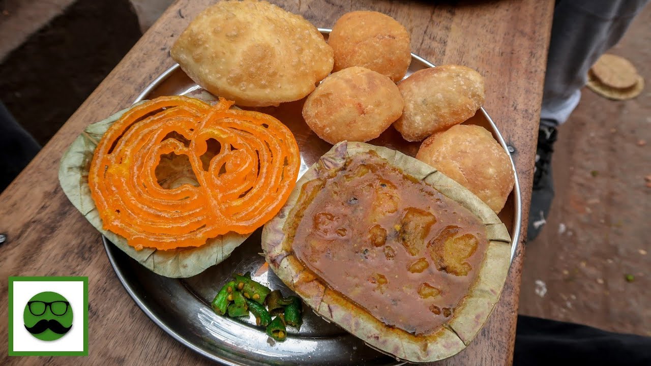 Breakfast Kolkata Food Tour|| Club kachori, Dodh Cola, Radhabhallavi|| Indian Street Food Series||