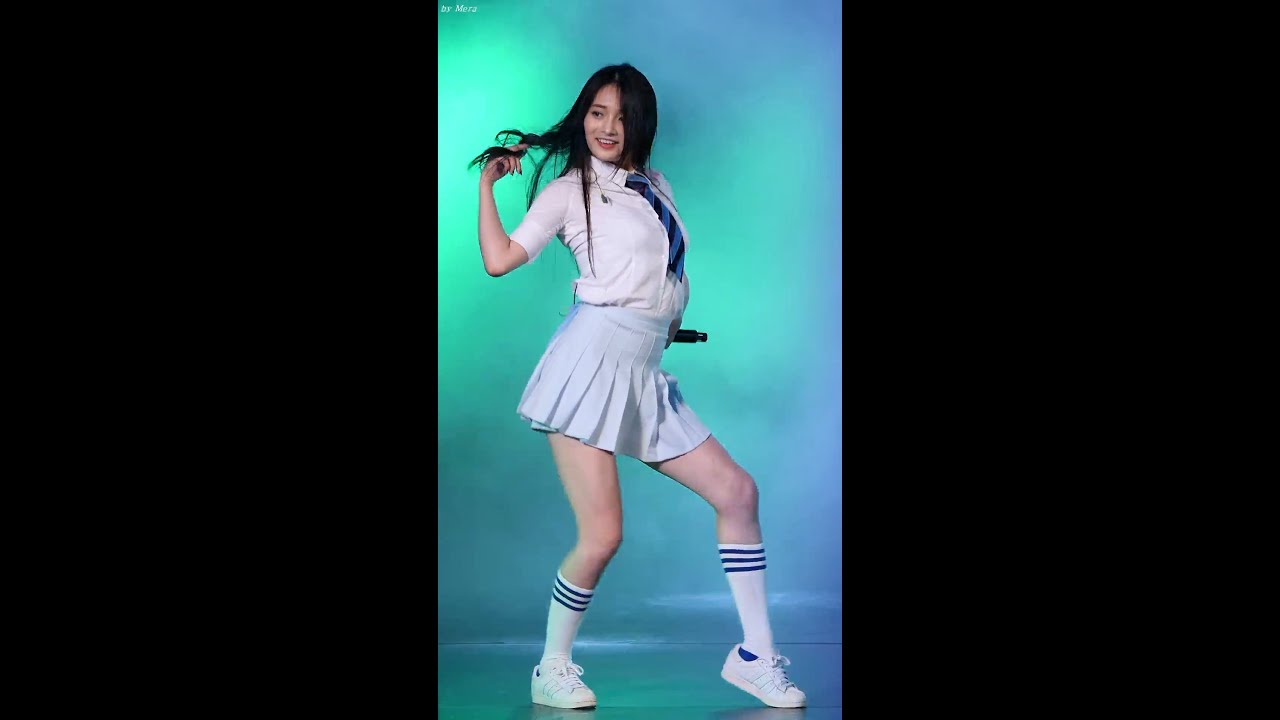 160716 아이오아이 (I.O.I) - 24시간 [주결경] Zhou Jieqiong 직캠 Fancam (2016 파크콘서트) by Mera