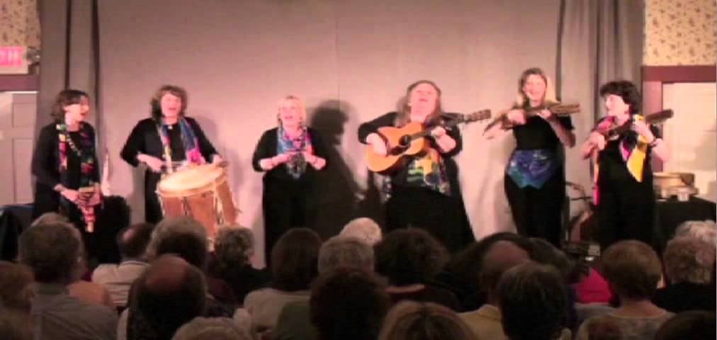 Quechua Medley (Bolivia) performed by Libana at Old Songs Series (NY) 2010