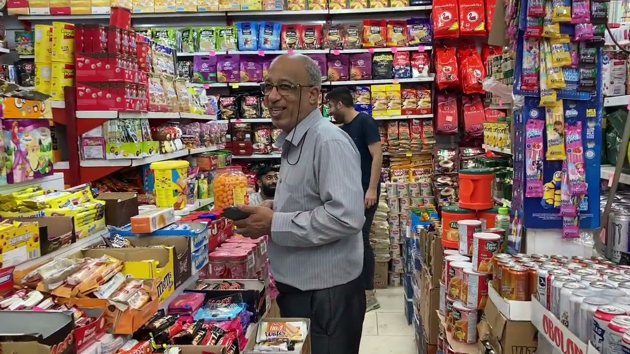 REAL IRAN: Night Shopping in Abadan's Bustling Bazaar (Uncut Street Walk)