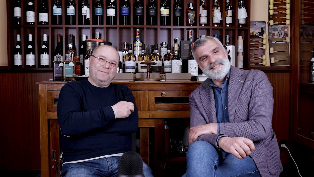 INTERVISTA A UN FUMATORE DI PIPA STORICO (DA OLTRE 40 ANNI!)