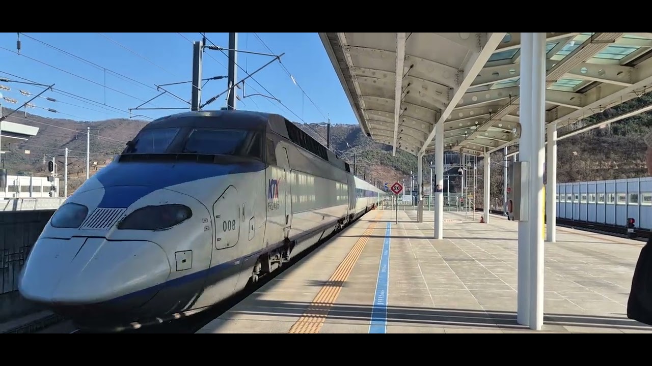 [한국철도] KTX 경주역 행신행 40열차 진입