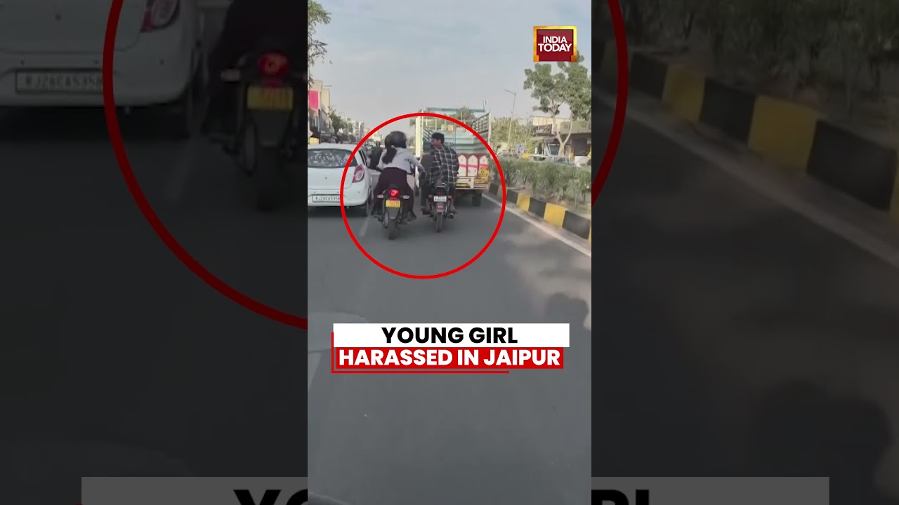 Viral Video | Young Girl Harassed in Jaipur #bike  #jaipur #viral #viralvideo #shorts