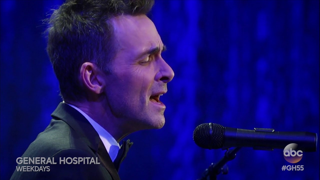 Nurses Ball 2018: Valentin Performs 