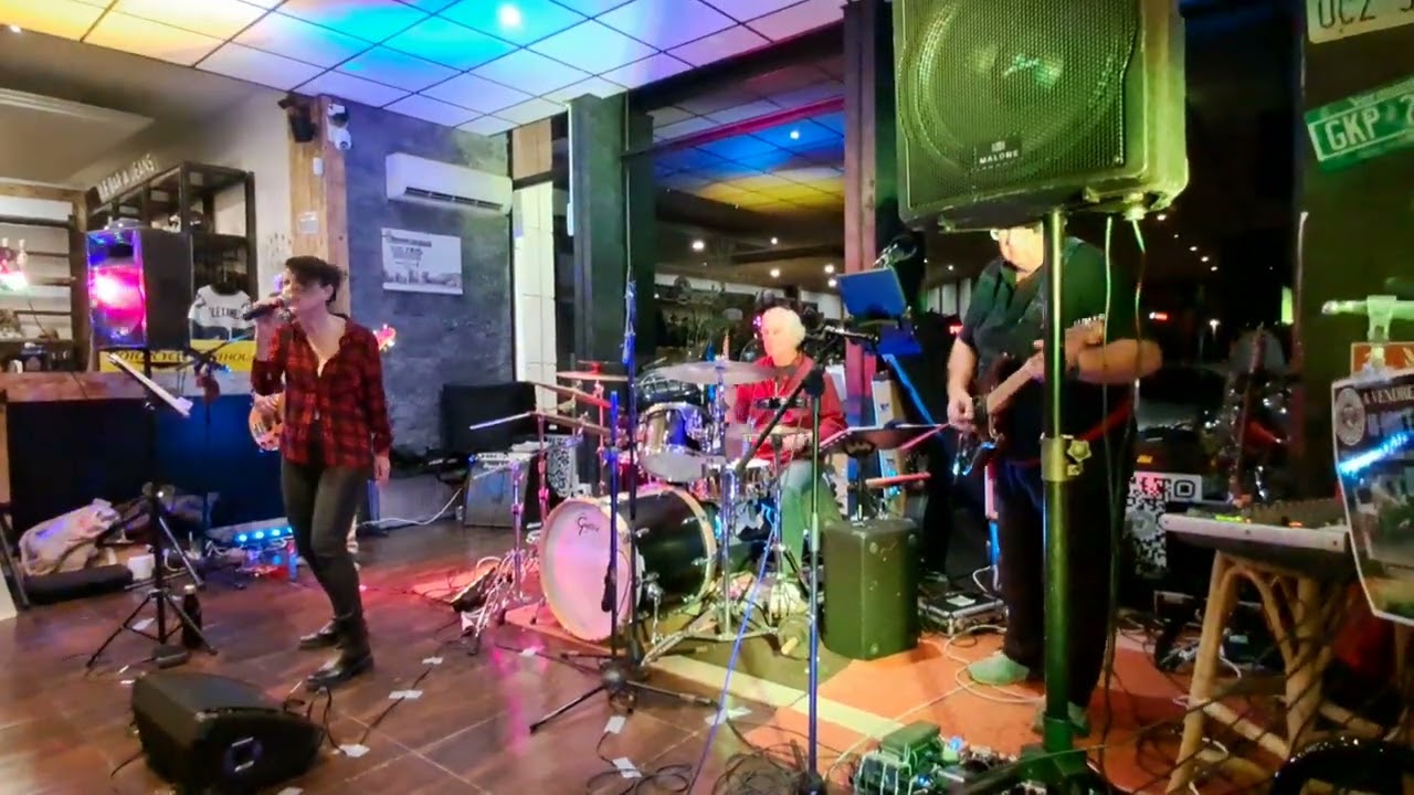 heye joe  par Le Grand Mechant Blues au bikers nov 2025