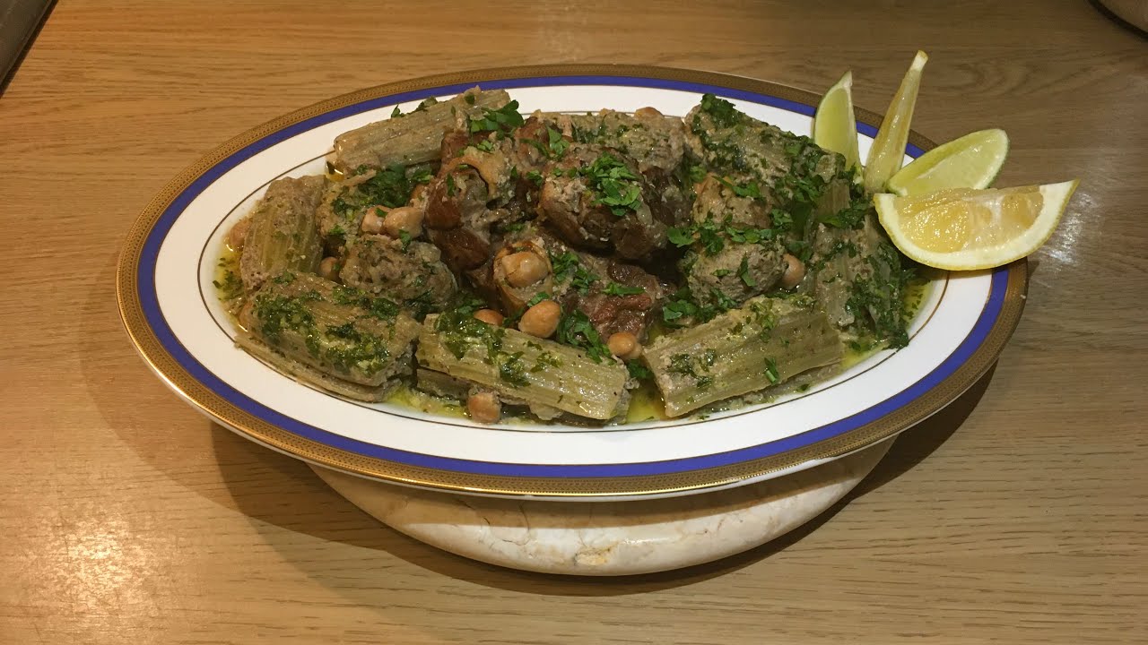 Plat traditionnel Algérien dolma khourchef (cardon farci)طبق التقليدى الجزائري ضولمة خورشف