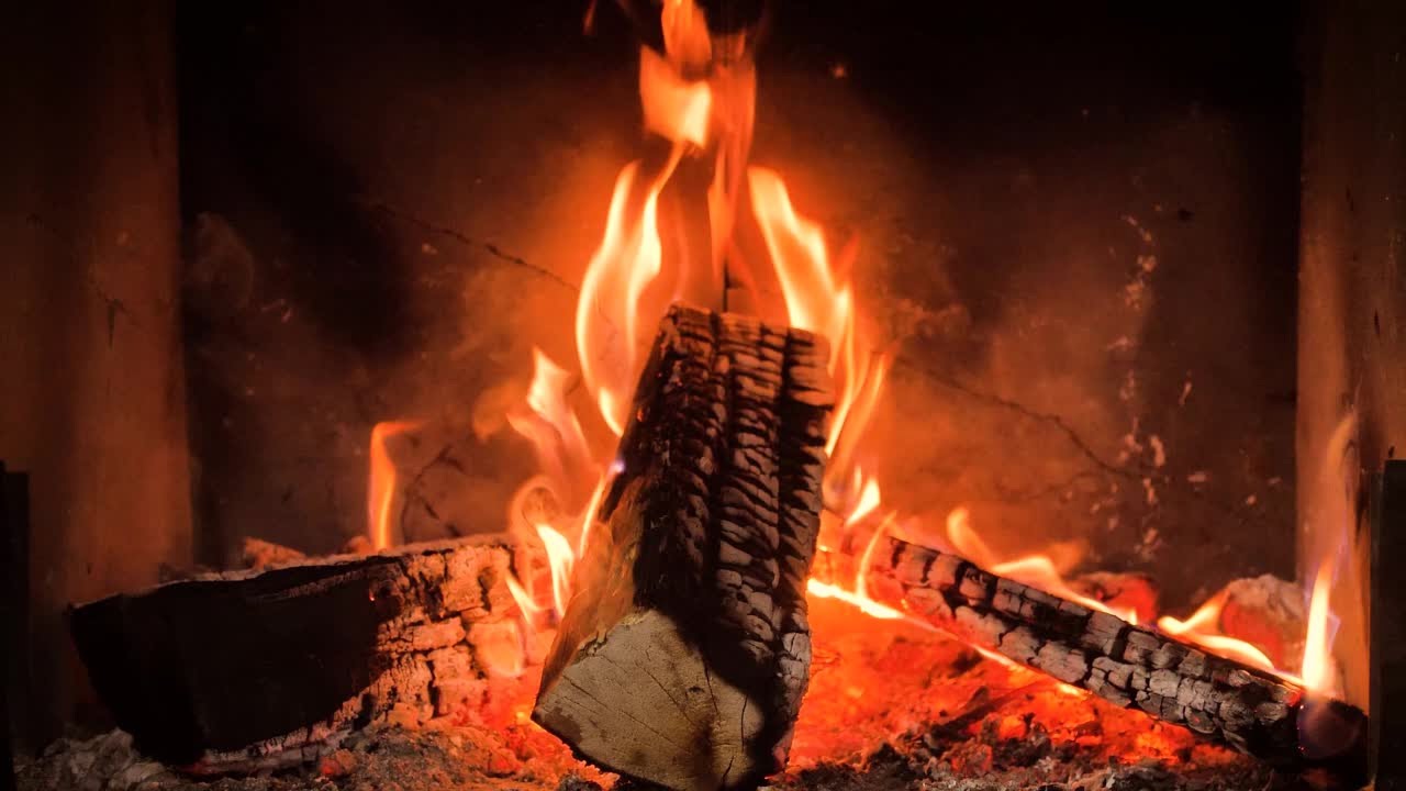 Classical Music with Fireplace - Relaxing Ambient Sound