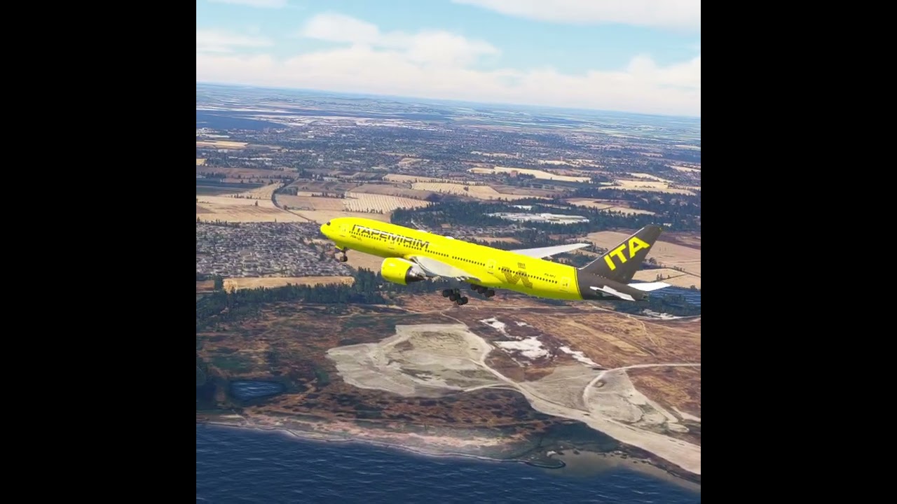 Airplane Emergency Landing at Airport Eps 721