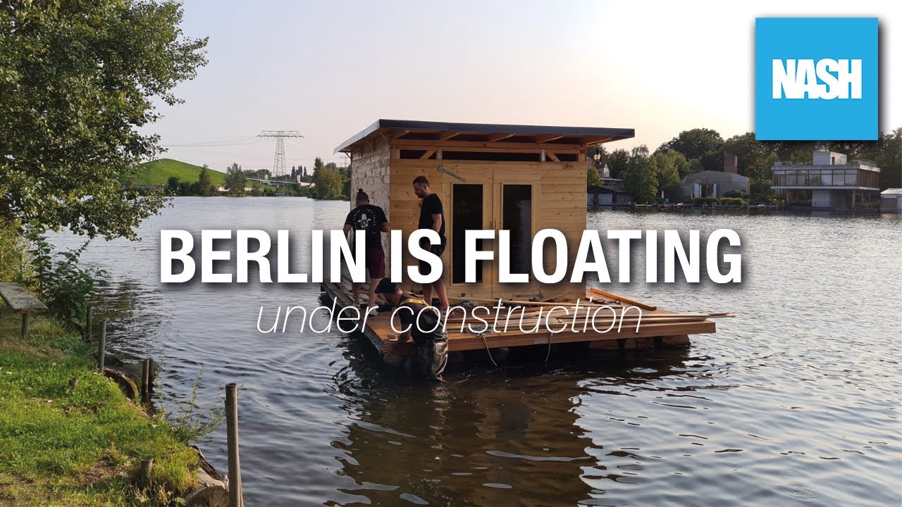 Berlin is floating - Karpfenangler bauen ein Hausboot an der Spree