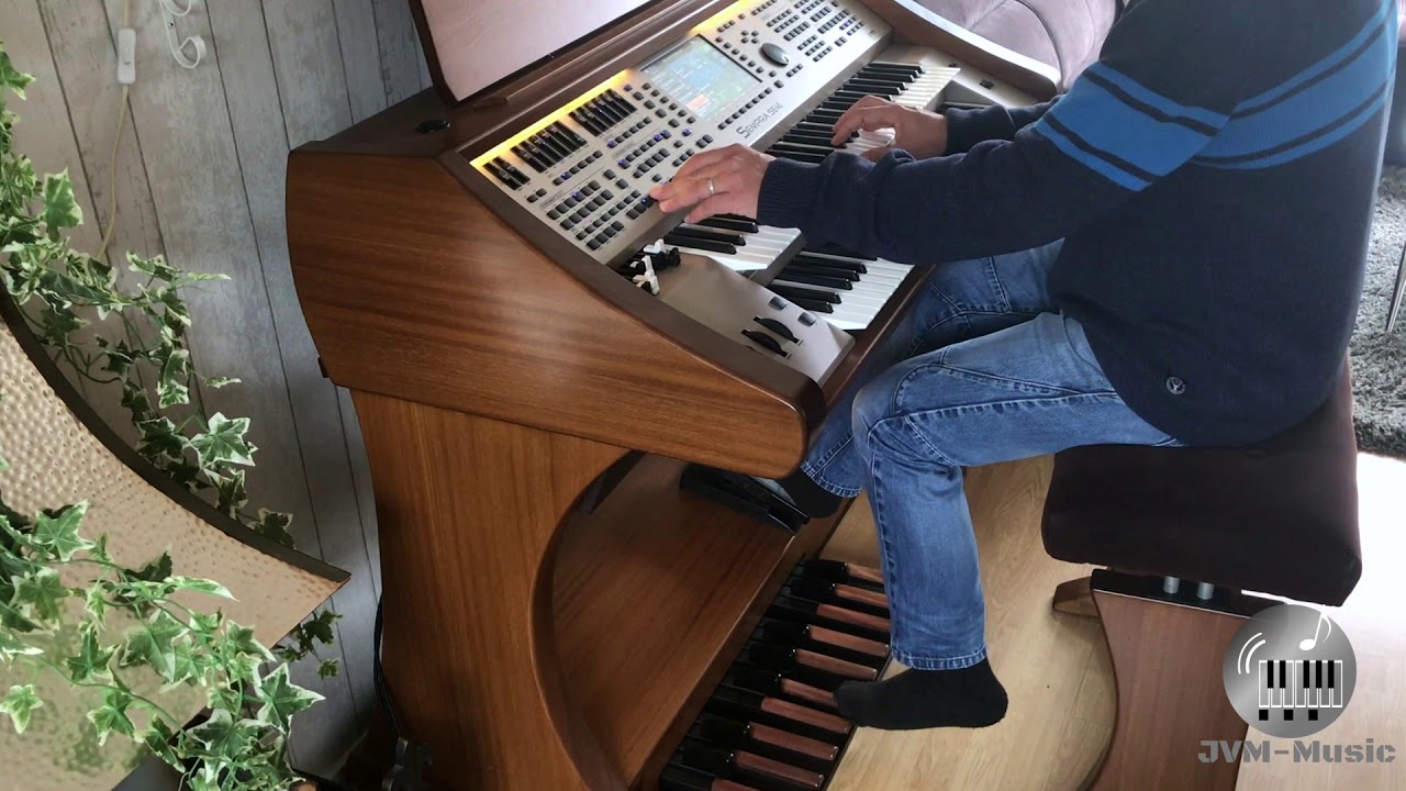 Capri Medley